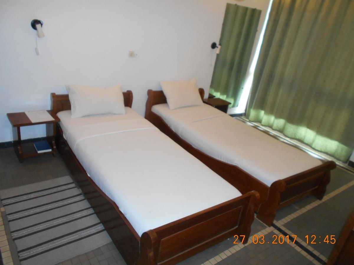 Hostellerie De La Sanaga Edea Екстер'єр фото